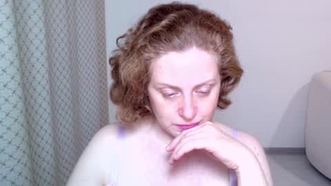 Ella online show from 11.09.25