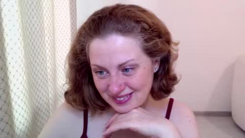 Ella online show from 02.05.26