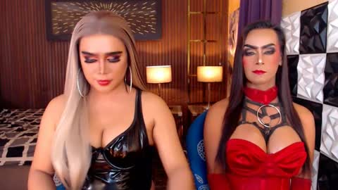 Paula online show from 04.21.26