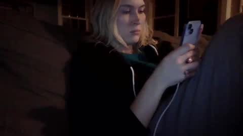 Snapshot of thelittlebambii chatting on 12.22.24 Little Bambii online show from 12.22.24