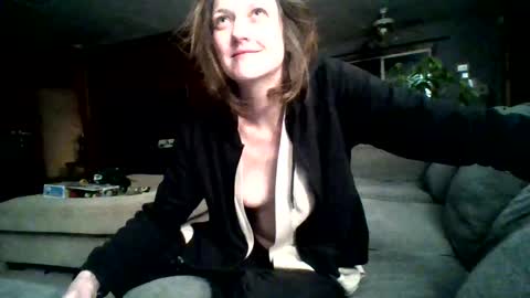 lovecreep online show from 02.14.25