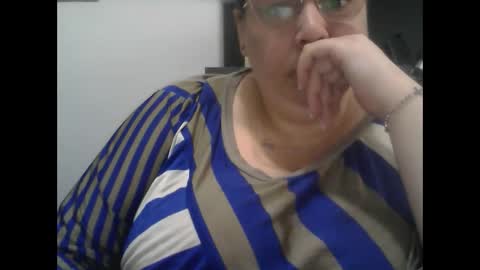 theloversexy online show from 10.18.25