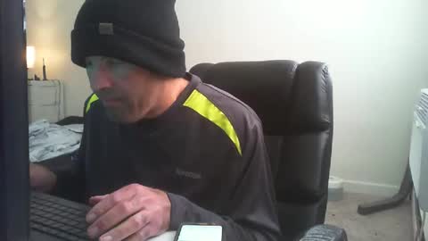 theman18951pa online show from 03.12.25