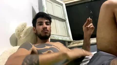 Snapshot of themarttinguyyy chatting on 02.25.25 themarttinguyyy online show from 02.25.25