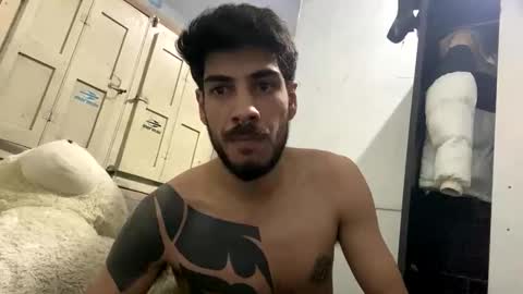 Snapshot of themarttinguyyy chatting on 09.12.25 themarttinguyyy online show from 09.12.25