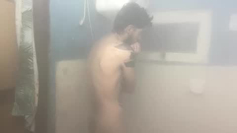 Snapshot of themarttinguyyy chatting on 09.24.25 themarttinguyyy online show from 09.24.25