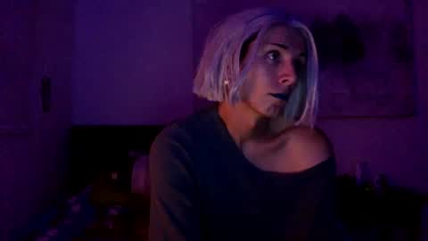 Lucy Lucy online show from 12.27.24