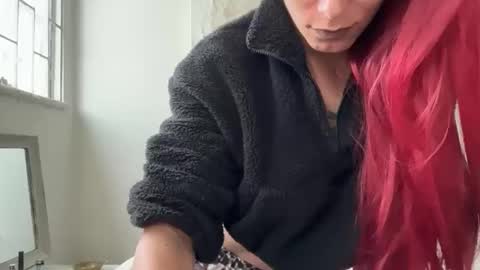 Lucy Lucy online show from 09.15.25