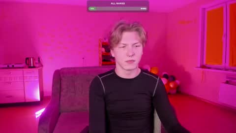 Snapshot of themikesever chatting on 02.11.25 Sever online show from 02.11.25