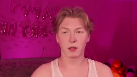 Snapshot of themikesever chatting on 02.20.25 Sever online show from 02.20.25