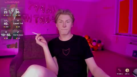 Snapshot of themikesever chatting on 02.21.25 Sever online show from 02.21.25