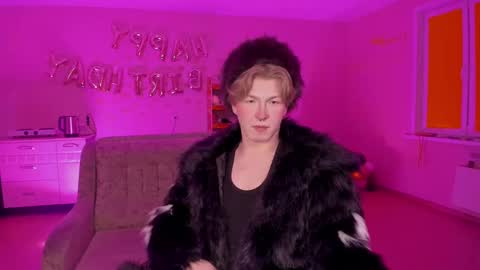 Snapshot of themikesever chatting on 02.22.25 Sever online show from 02.22.25