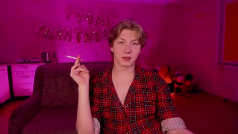 Snapshot of themikesever chatting on 03.07.25 Sever online show from 03.07.25