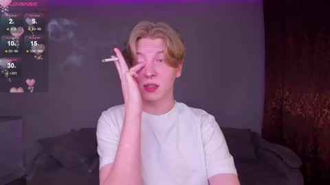 Snapshot of themikesever chatting on 03.15.26 Sever online show from 03.15.26