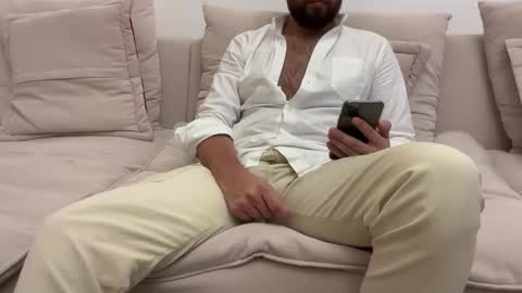 TheMonarchGoat online show from 12.10.24