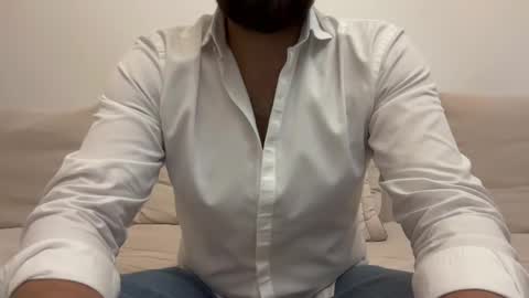 TheMonarchGoat online show from 02.12.25