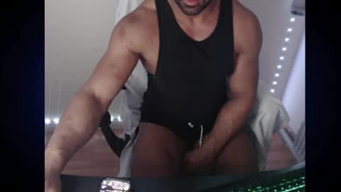 TheMuscleFactory online show from 11.10.25