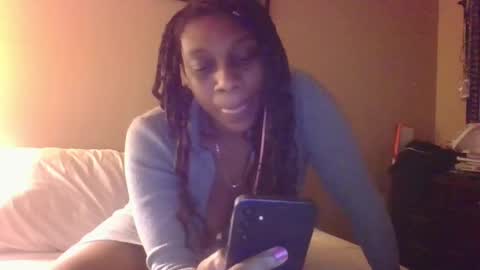 Snapshot of thenaturalgoddess chatting on 01.20.25 TheNaturalGoddess online show from 01.20.25