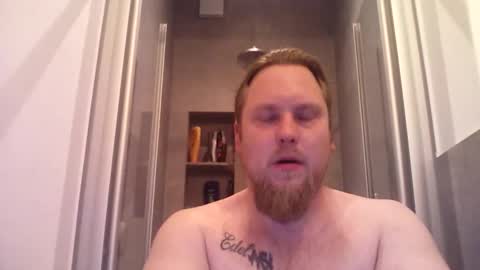 thenewdude1992 online show from 01.05.26