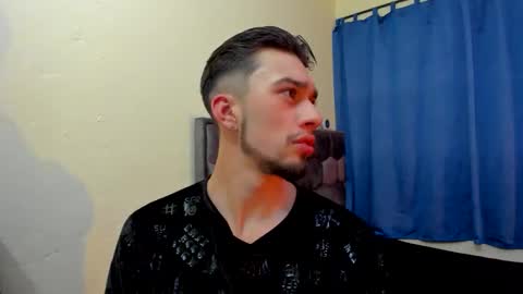 Snapshot of theo_stone04 chatting on 09.26.25 Theo online show from 09.26.25