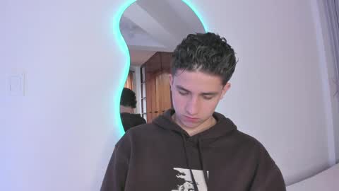 Snapshot of theohawke_ chatting on 12.29.24 THEO- MATEO online show from 12.29.24