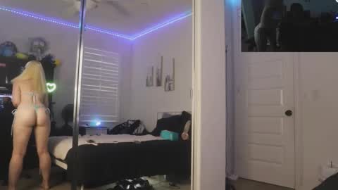 The Plug Love  Friends online show from 11.16.25