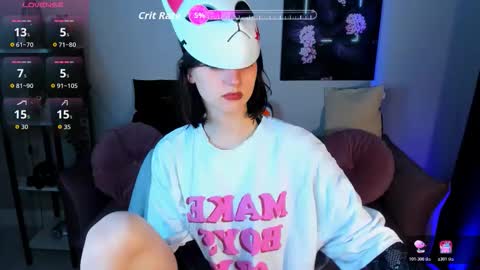 thepretty_kitty online show from 12.05.25