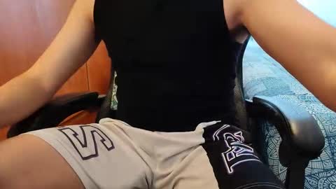 Snapshot of therandomniceboy chatting on 11.22.25 therandomniceboy online show from 11.22.25