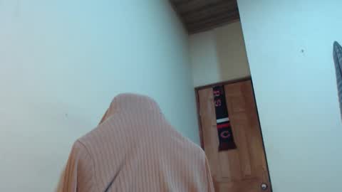 Santiago Enrique online show from 12.03.25