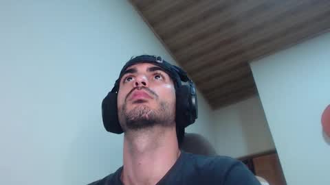 Santiago Enrique online show from 01.10.26