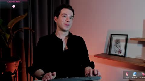 Snapshot of therealmartincox chatting on 01.26.25 4th online show from 01.26.25