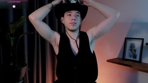 Snapshot of therealmartincox chatting on 02.13.25 4th online show from 02.13.25