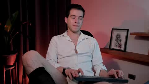 Snapshot of therealmartincox chatting on 02.26.25 4th online show from 02.26.25