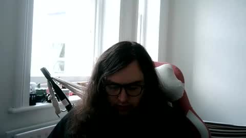 Snapshot of thereeeeelbean14202 chatting on 05.10.26 theultimatebean2572 online show from 05.10.26