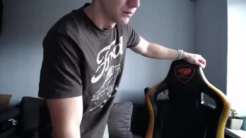 Nick   online show from 10.15.25