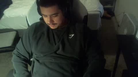 Snapshot of thesexymikeshow chatting on 12.17.25 thesexymikeshow online show from 12.17.25