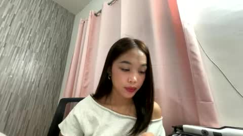 Snapshot of thessssy chatting on 07.26.26 thessssy online show from 07.26.26