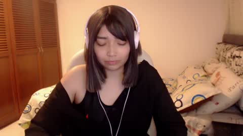 Snapshot of thetalkingbutt chatting on 12.03.24 Mai online show from 12.03.24