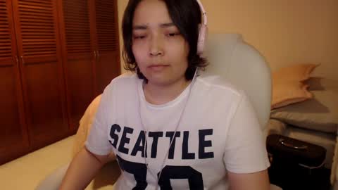 Mai online show from 04.10.26