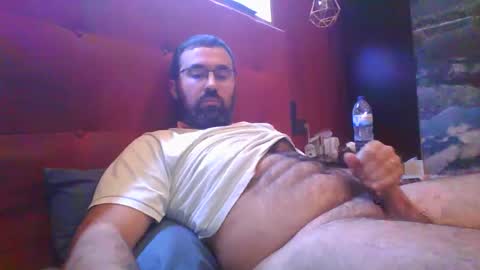 Snapshot of theviper1990 chatting on 12.30.24 Carlos1990 online show from 12.30.24