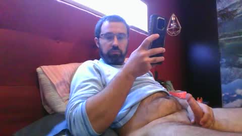 Snapshot of theviper1990 chatting on 02.25.26 Carlos1990 online show from 02.25.26