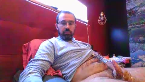 Snapshot of theviper1990 chatting on 04.02.26 Carlos1990 online show from 04.02.26