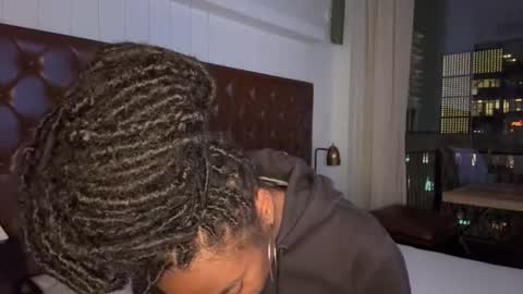 Sapphire the Vixen online show from 02.16.26