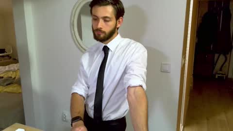 The Waiter online show from 10.27.25