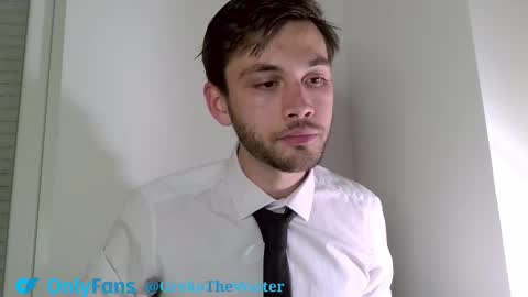 The Waiter online show from 12.20.25