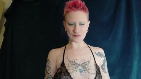 pinky promise online show from 01.17.26