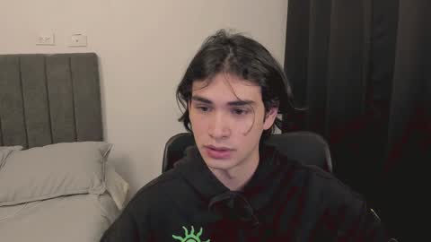 thiaan__ online show from 01.10.25