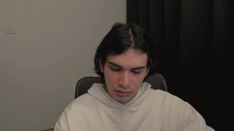 thiaan__ online show from 02.04.25