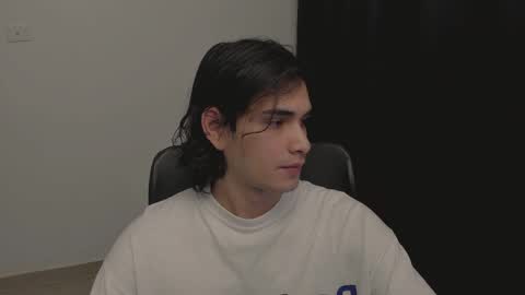 thiaan__ online show from 03.09.25