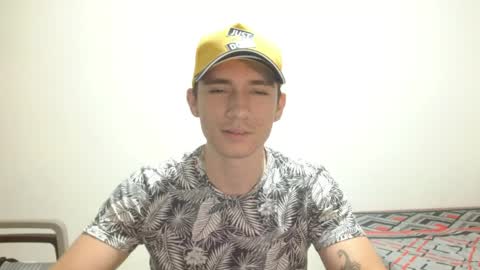 Snapshot of thiago_deseo69 chatting on 05.13.26 thiago_deseo69 online show from 05.13.26